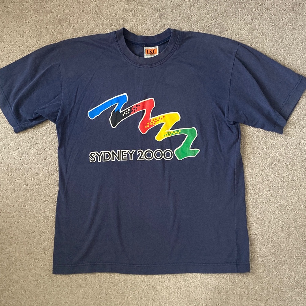 Vintage Sydney 2000 Olympics tee, Men's Large.